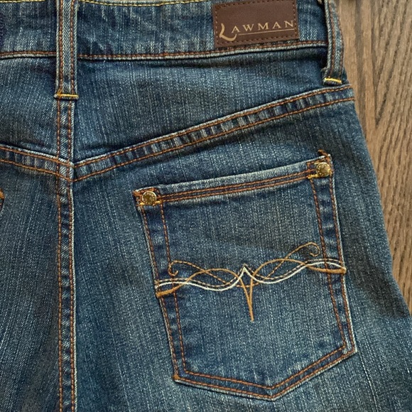 Lawman Miracle Spirit Jean - The Original
"Shape-Enhancing" Miracle Jean - Picture 7 of 9